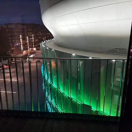A Cote Du Stade Arena La Defense * Paříž